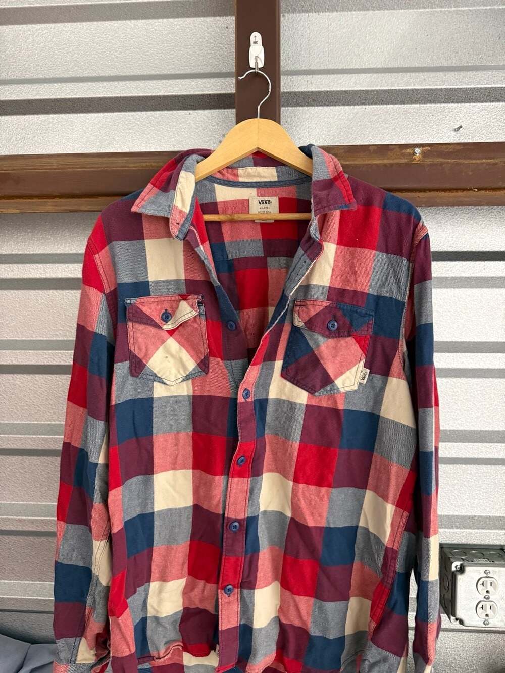Vans Men's Red Blue Plaid Flannel Button Up Casual Shirt XL